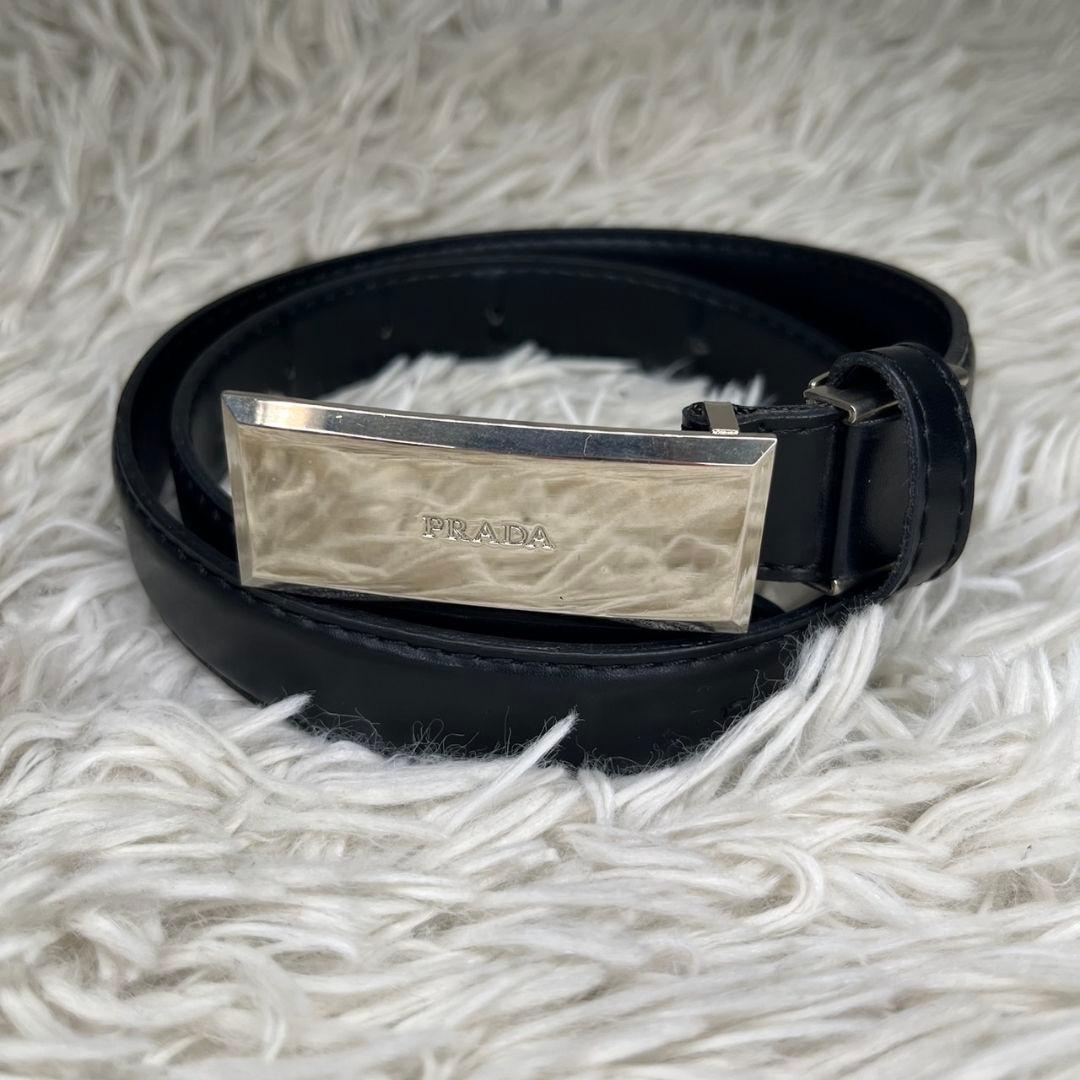 PRADA レザー　ベルト　ロゴ　シルバープレート　ブラック