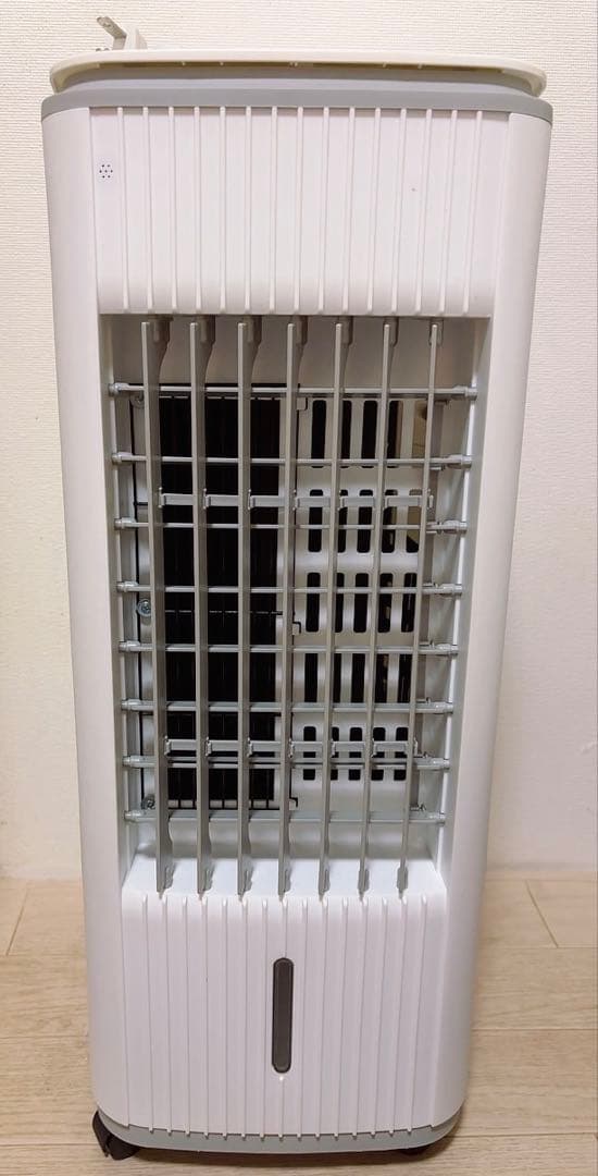 ほぼ新品 冷風機 冷風扇 3段階風量 2つモード 70°首振り 上部給水