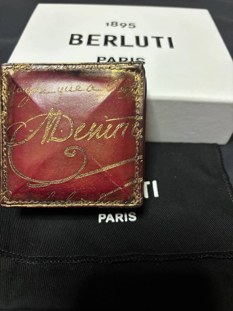 値下げ最終！Berlutiケース　カヤ