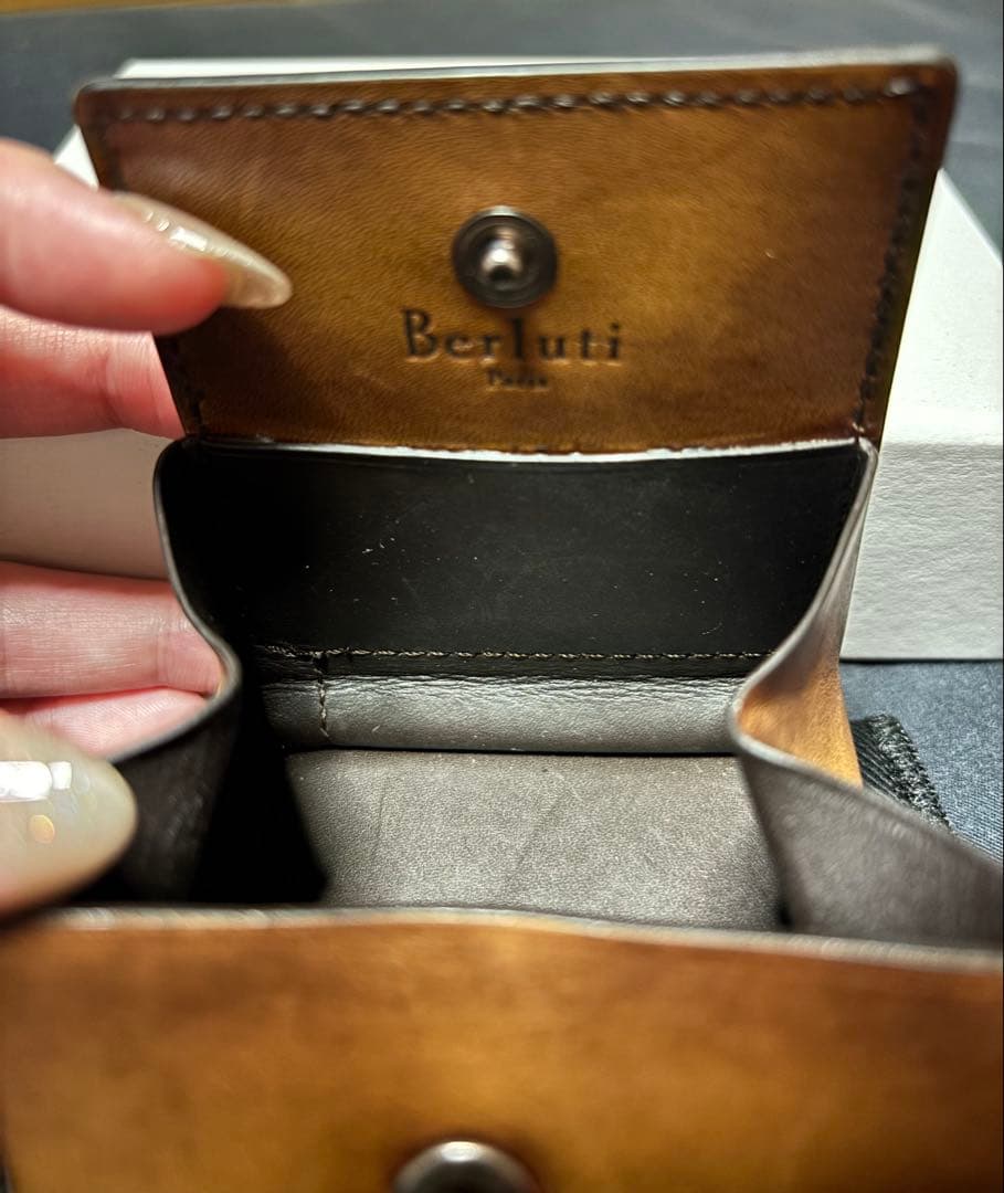 値下げ最終！Berlutiケース　カヤ