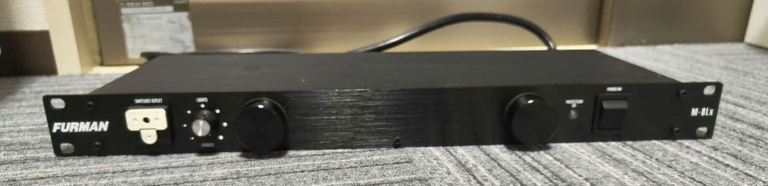 T*S様 FURMAN M-8Lx パワーコンディショナー