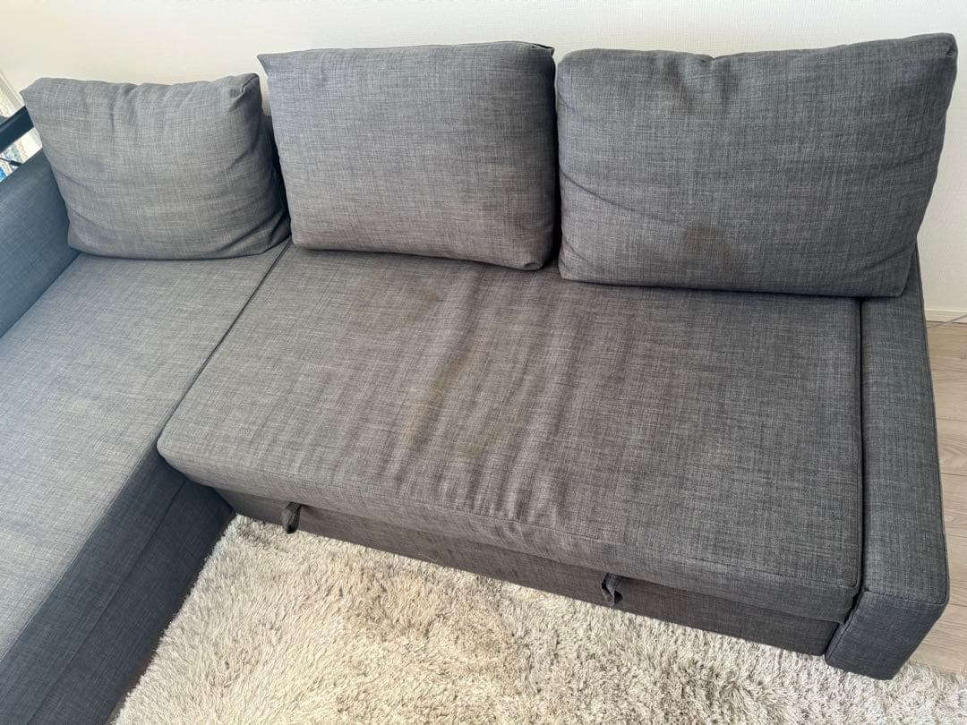 ア*ニ様 IKEA ソファFRIHETEN フリーヘーテン