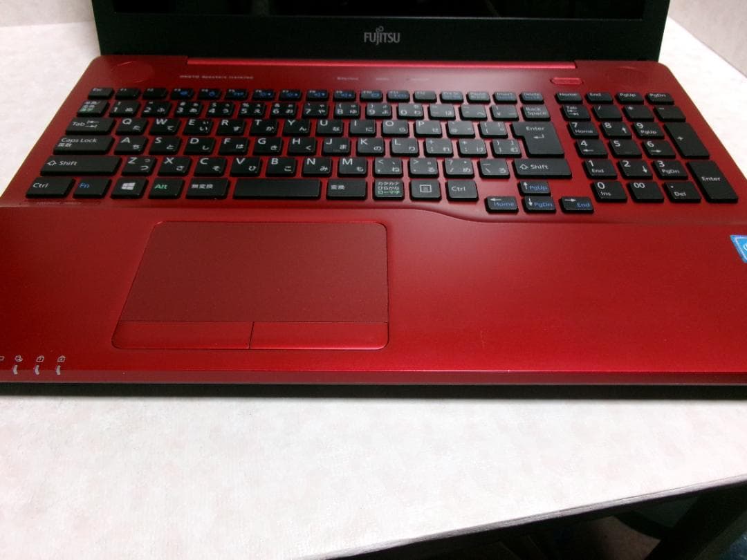 美品FUJITSU LIFEBOOK AH42/Y/新品SSD搭載 ルビーレッド