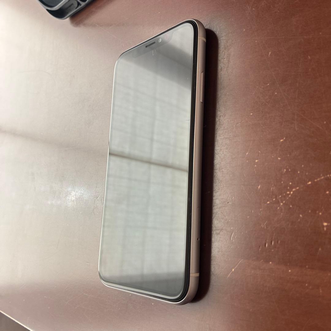 iPhoneXR スマートフォン本体