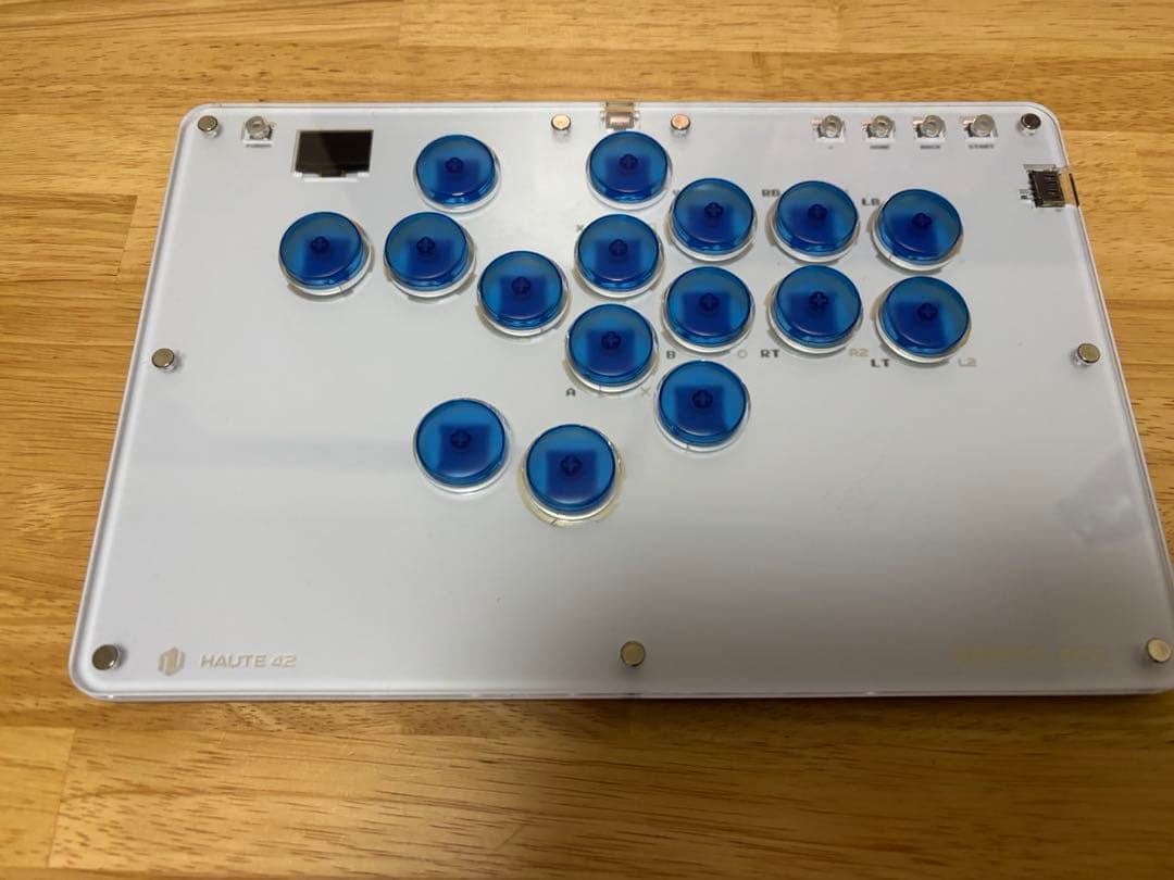 Haute42 レバーレス アケコン カスタム