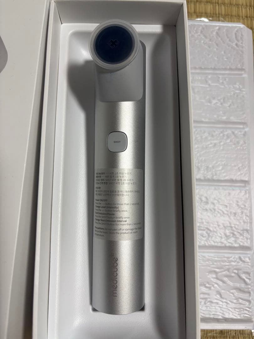 AGE-R ハイフォーカスショット 美顔器＋ジェル付き