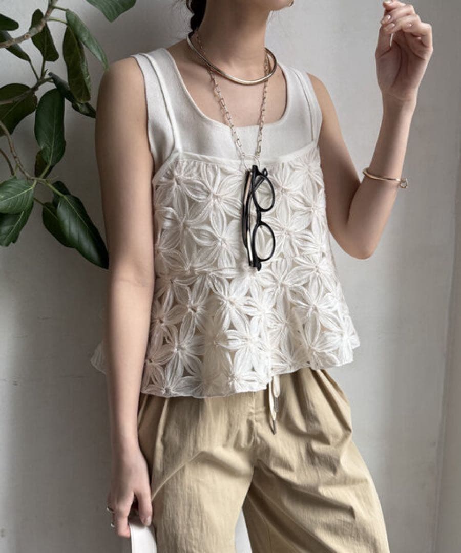 DouDou 【WEB限定】チュールフラワーキャミ