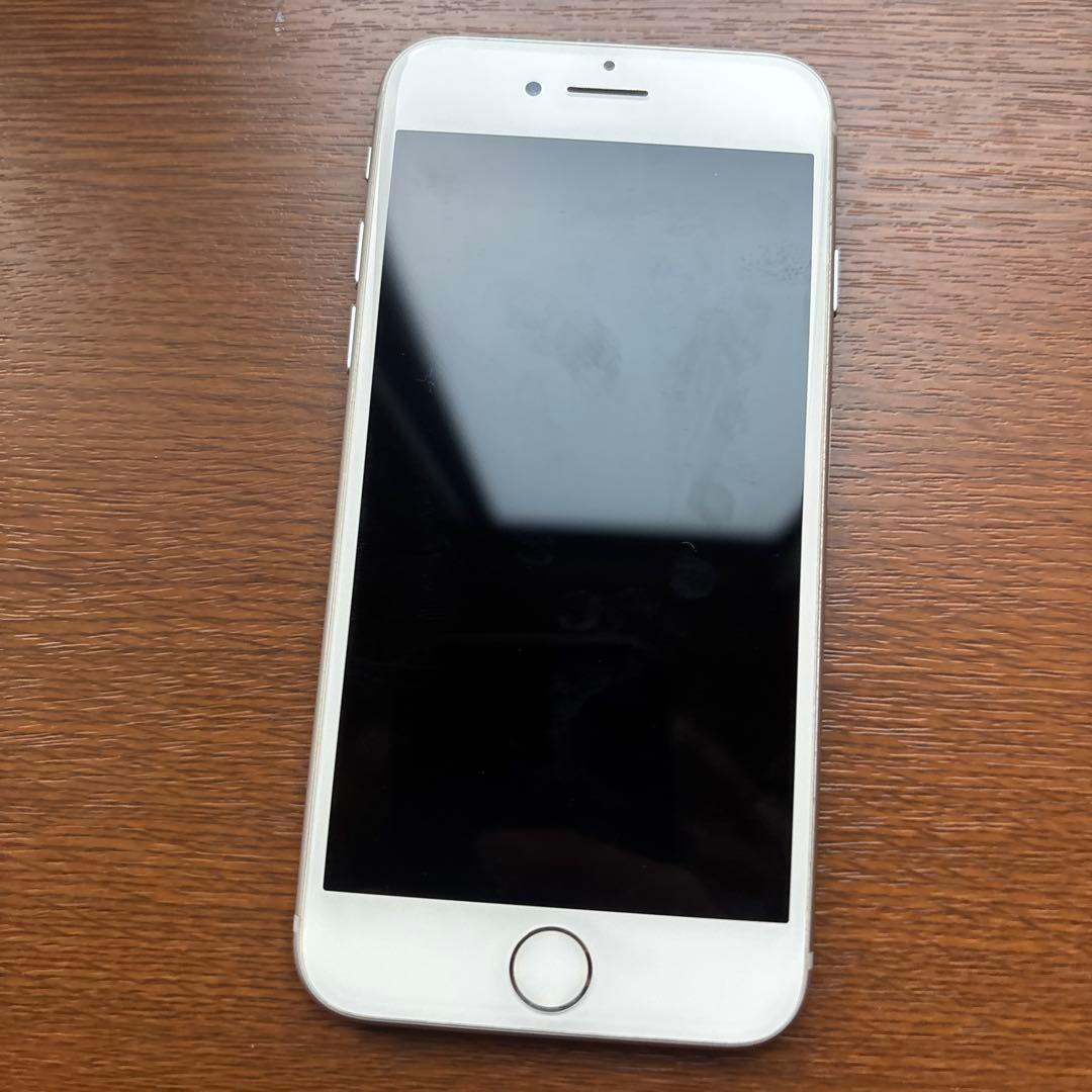 iPhone8 シルバー64GB