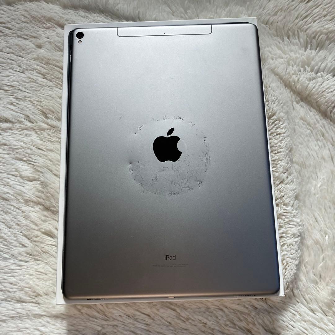 【完動品】iPad Pro 12.9 第2世代 64GB SIMフリー【即発送】
