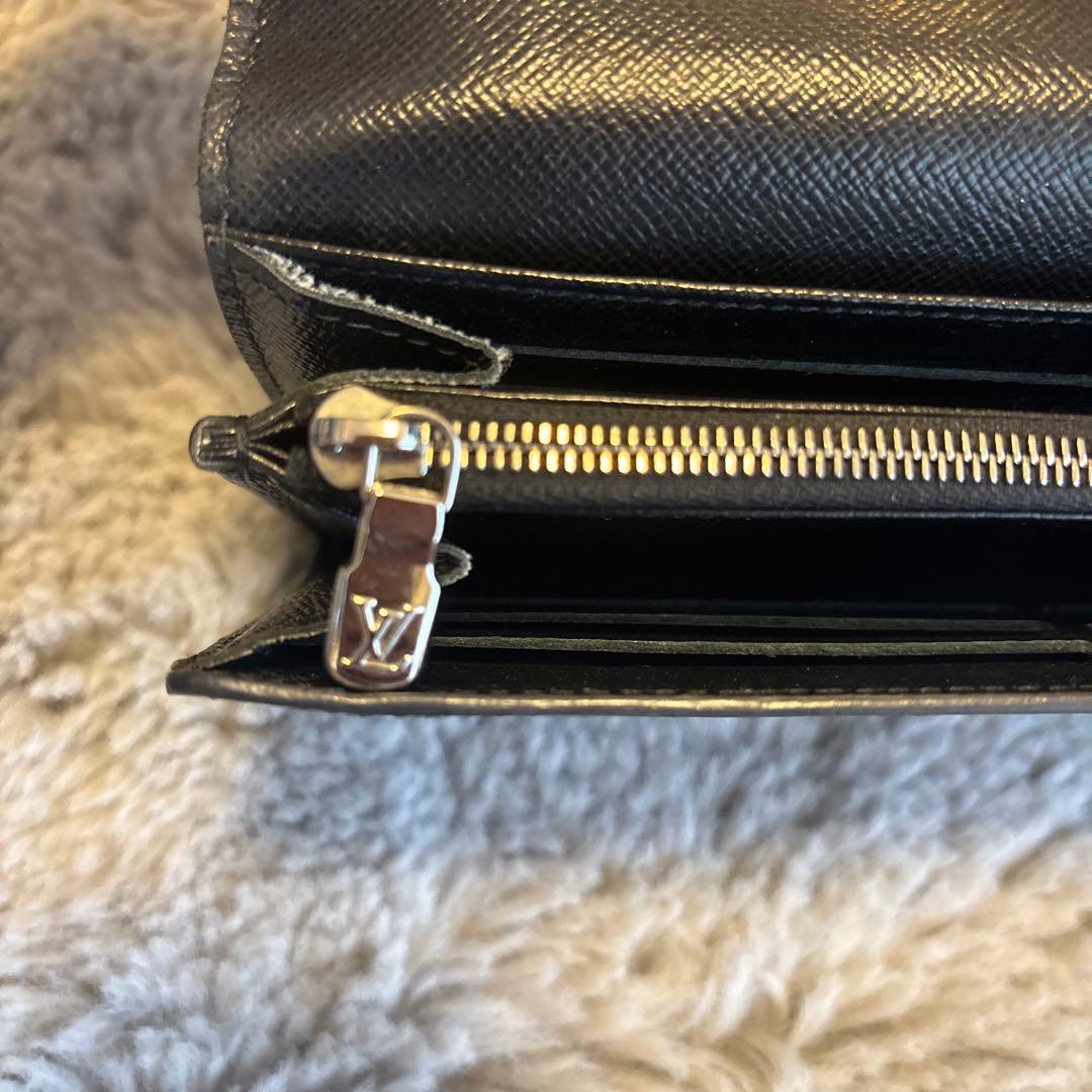 ルイヴィトン 長財布 ブラック