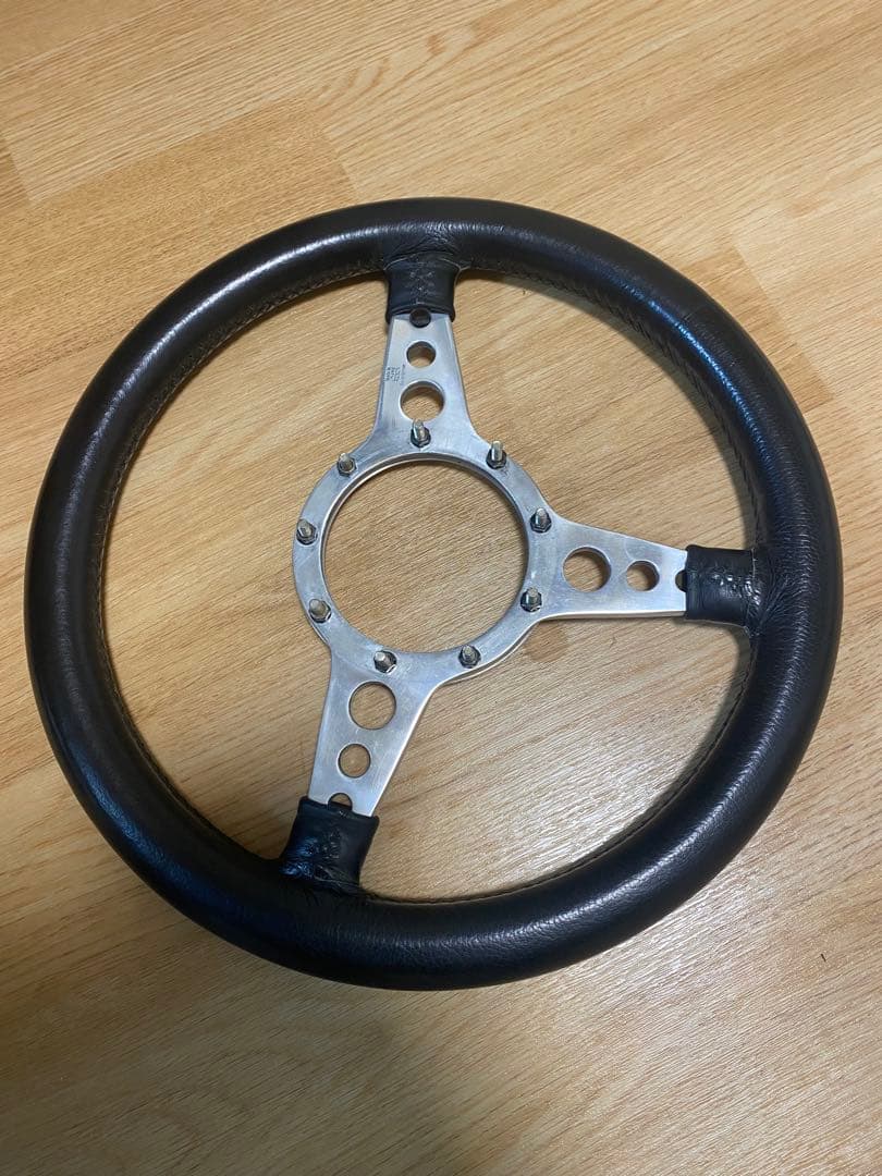 Moto-Lita ステアリングホイール 3スポーク