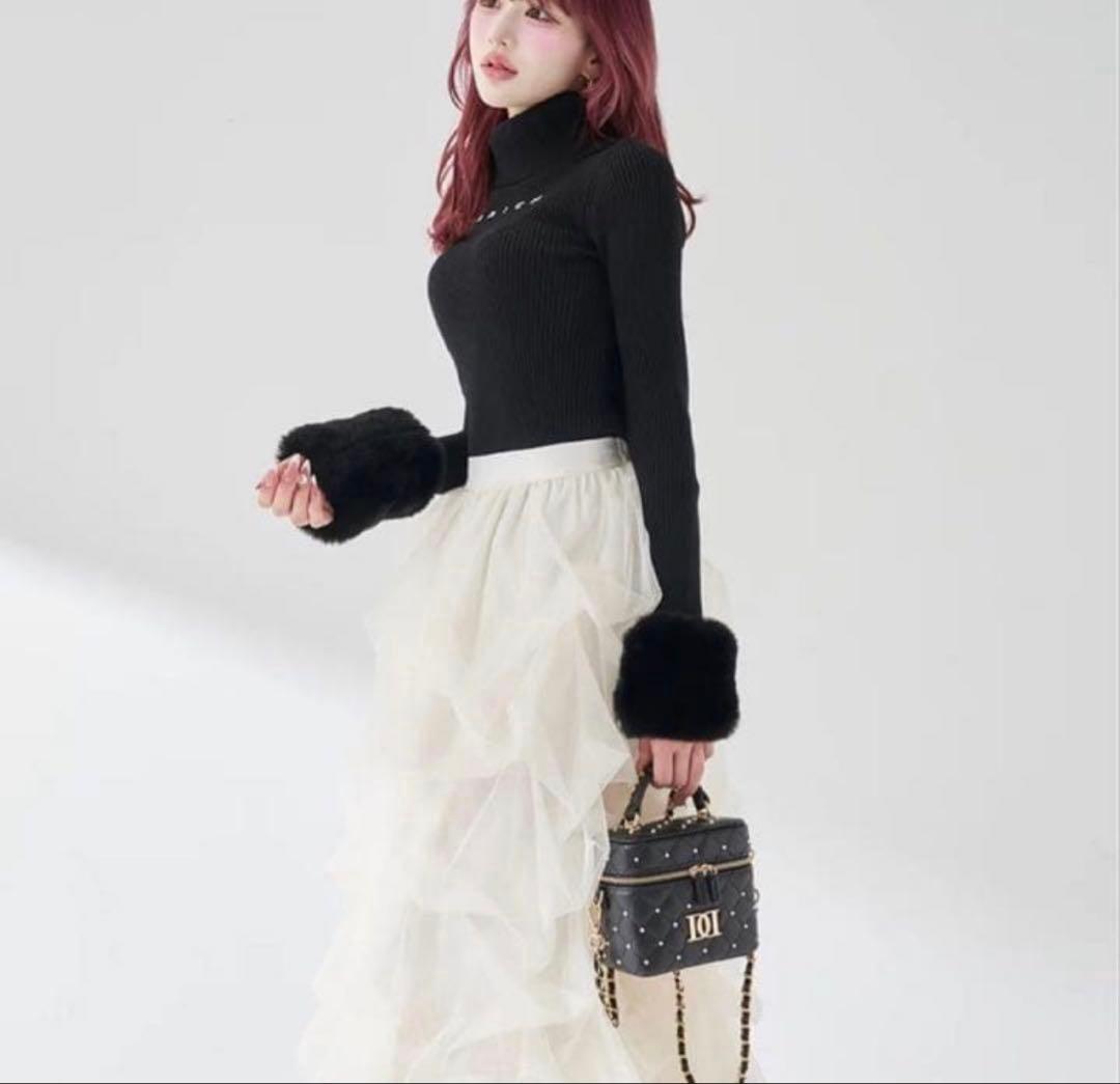 ダーリッチ　スムースファーリブニットトップス　ブラック