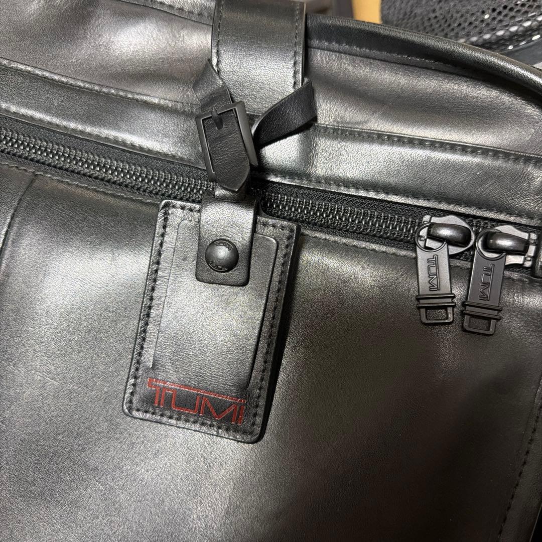 TUMI 超美品 ALPHAナパレザー バッグ 国内正規品ギャランティカード付