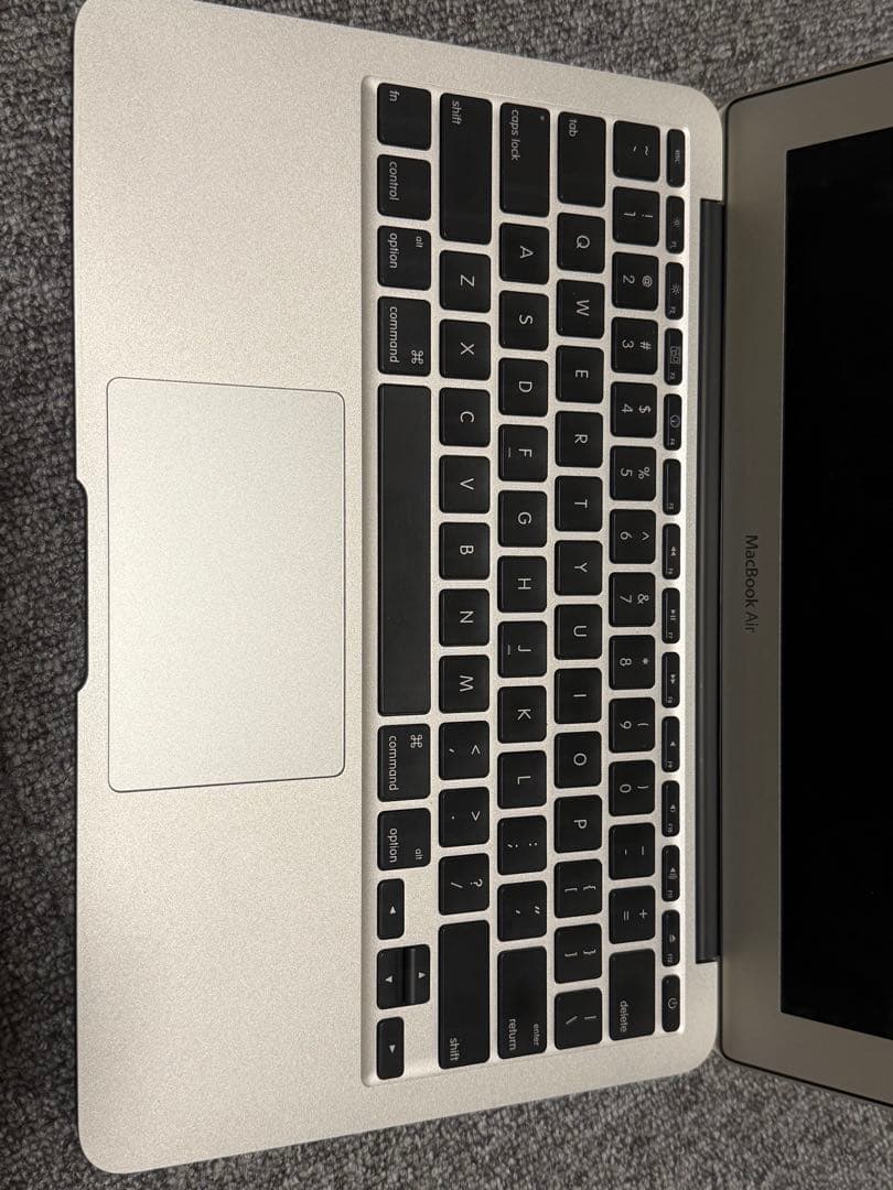 MacBook Air 11インチ 2010
