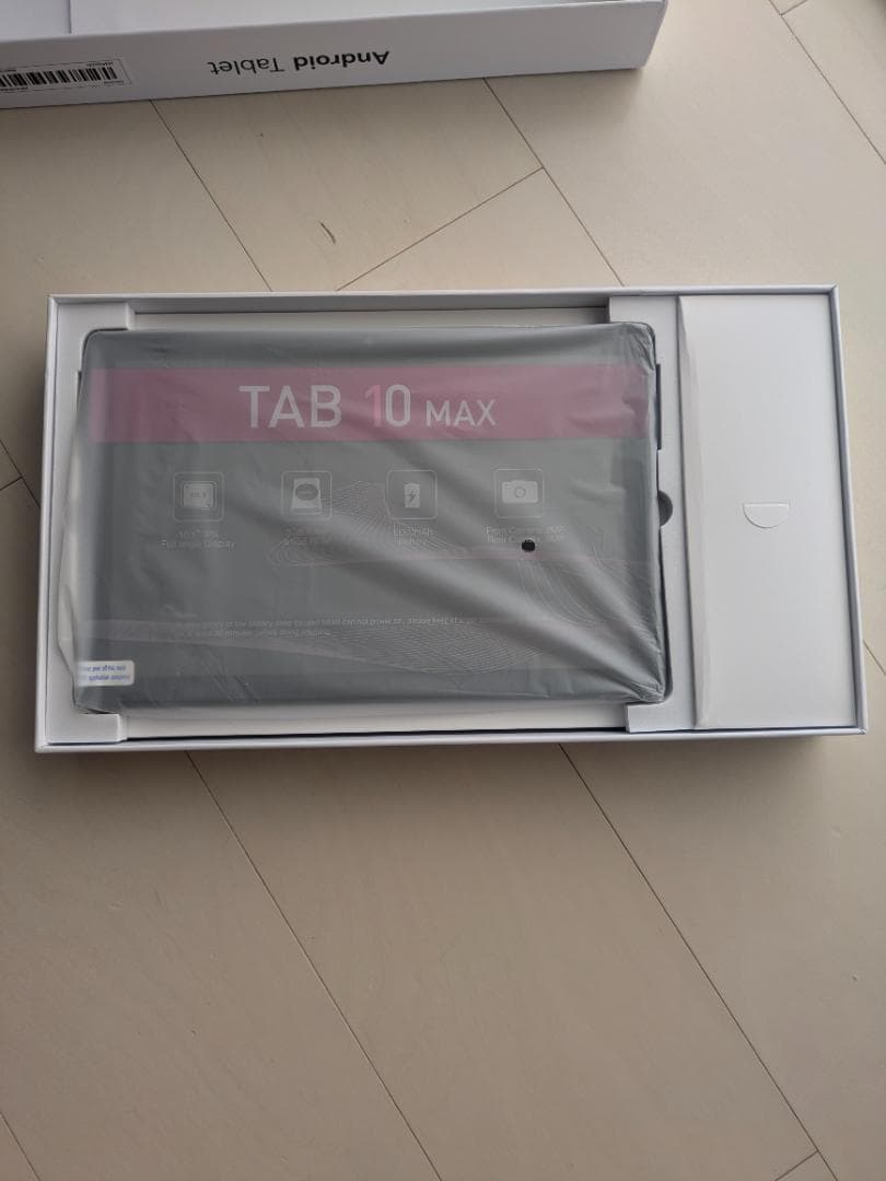 シ*ウ様 【新品未使用】 Android 15 10インチ タブレット RAM1