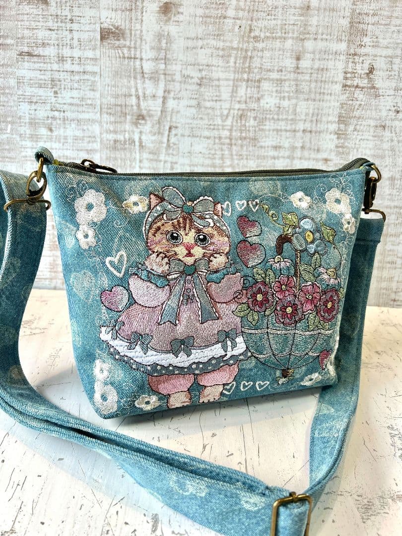 インディゴハート柄デニム♡刺繍のショルダーバッグ♡フリルリボン猫ちゃん