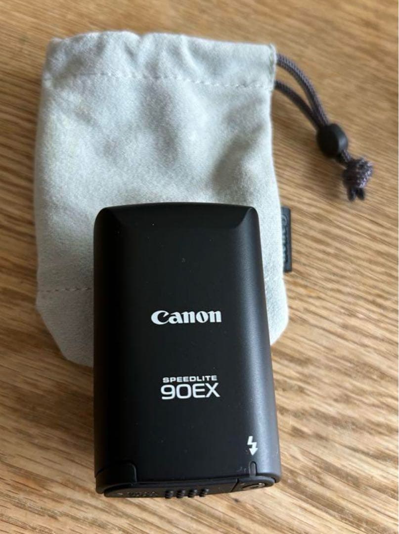 Canon EOS M2　ダブルレンズキット