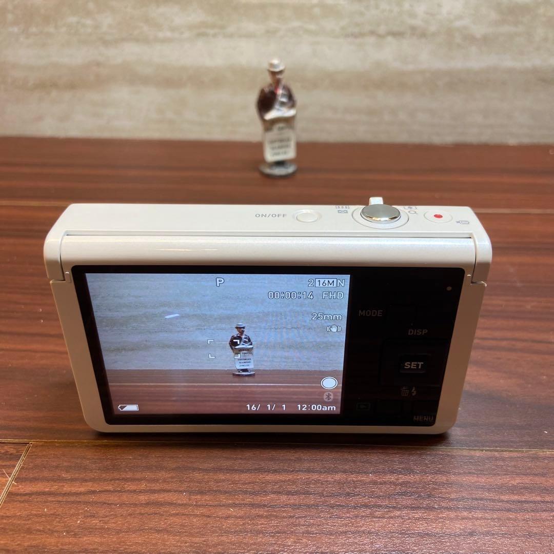 CASIO EXILIM EX-ZR70 デジカメ ほぼ新品 4643