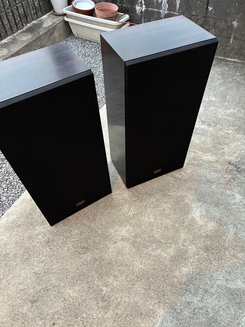 Lo-D ブラックタワースピーカー 2台セット　引き取り限定　三重県伊勢市