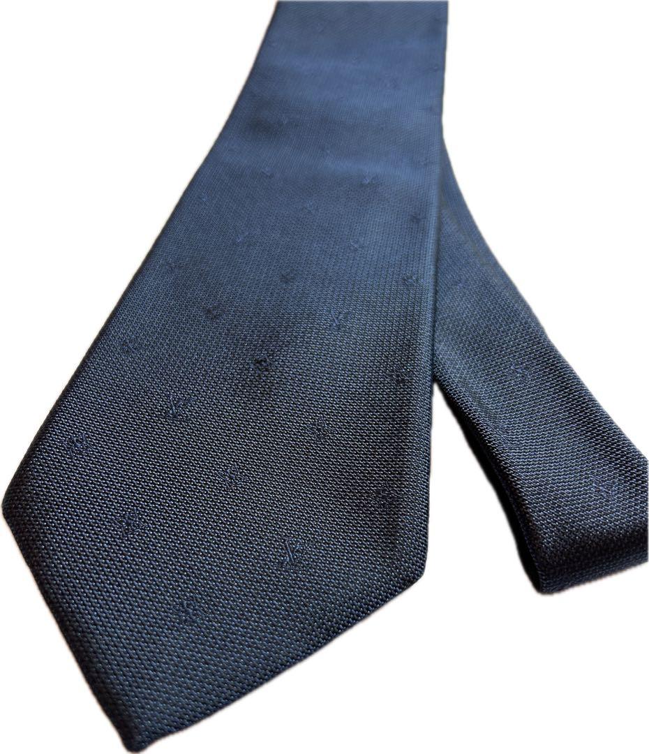 ルイヴィトン　濃紺　ネクタイ