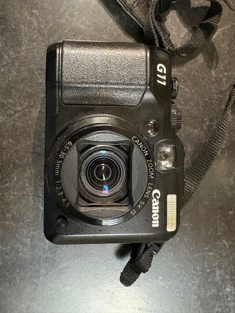 Canon G11 デジタルカメラ 本体とバッテリー