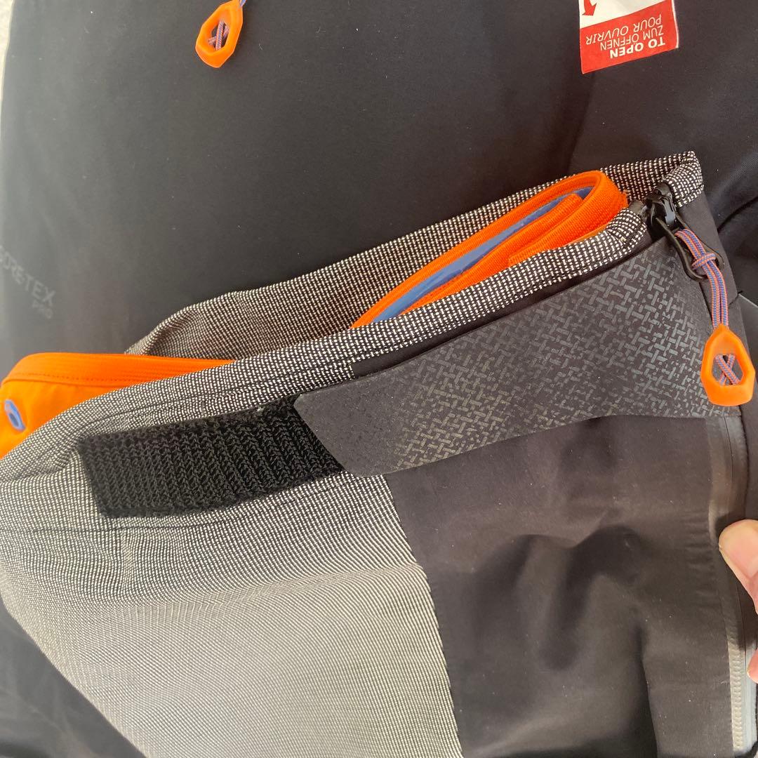 お値下げ! EIGER EXTREME ゴアテックスプロ　メンズL 未使用品