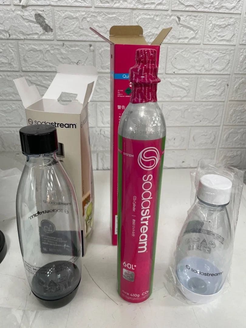 sodastream GAIA ソーダストリーム　炭酸水メーカー ブラック
