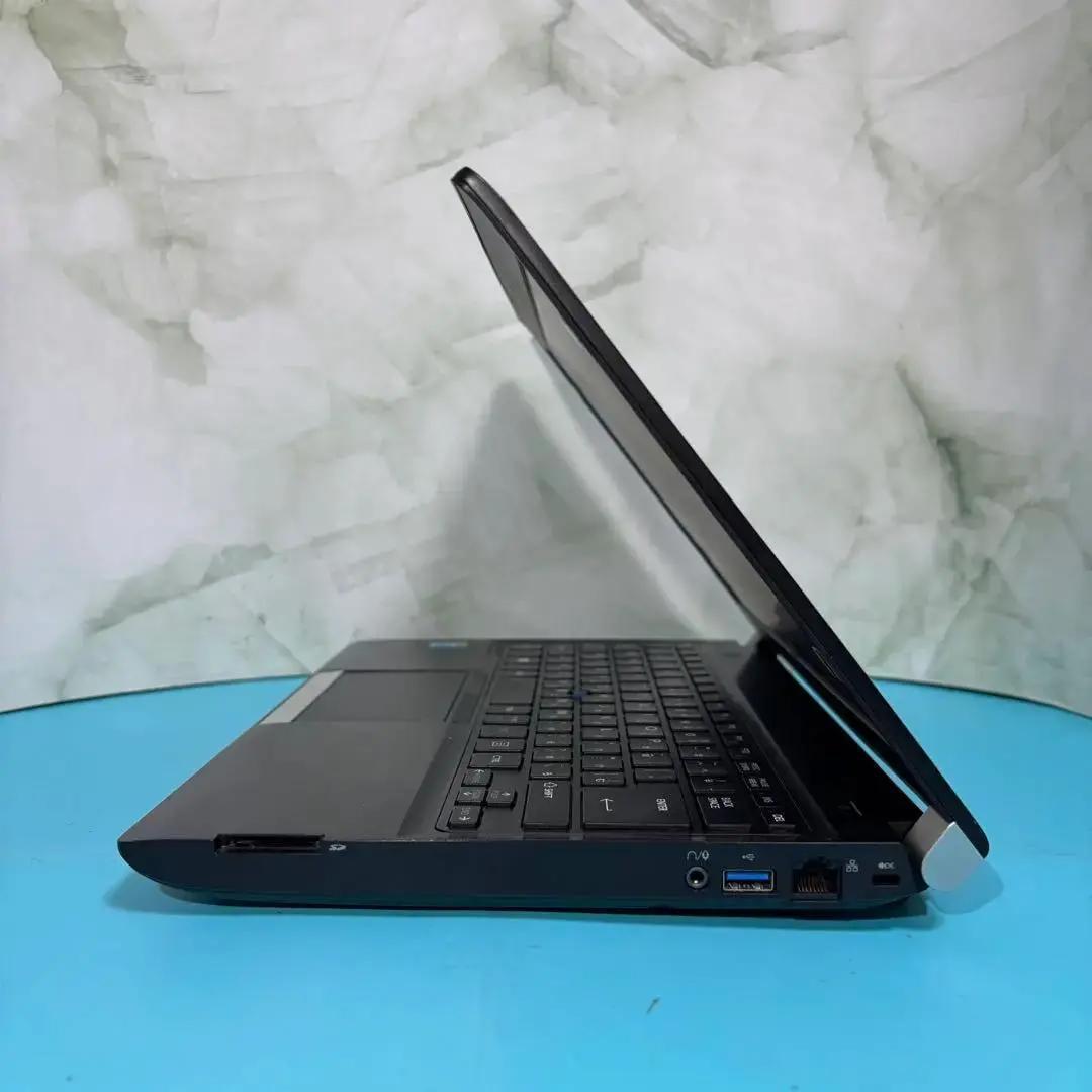 バッテリー〇動作良好◎東芝13.3薄型ノートPC SSD搭載 オフィス付！