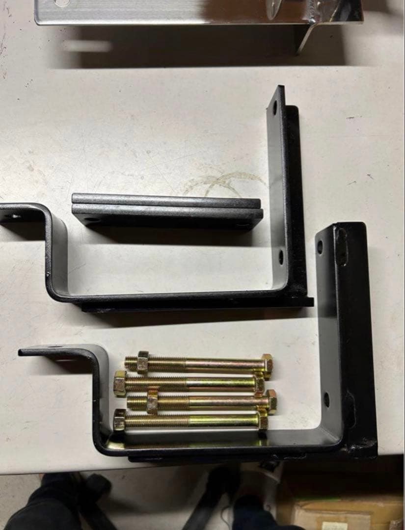 17プロフィア用フォグランプステーリップHI用