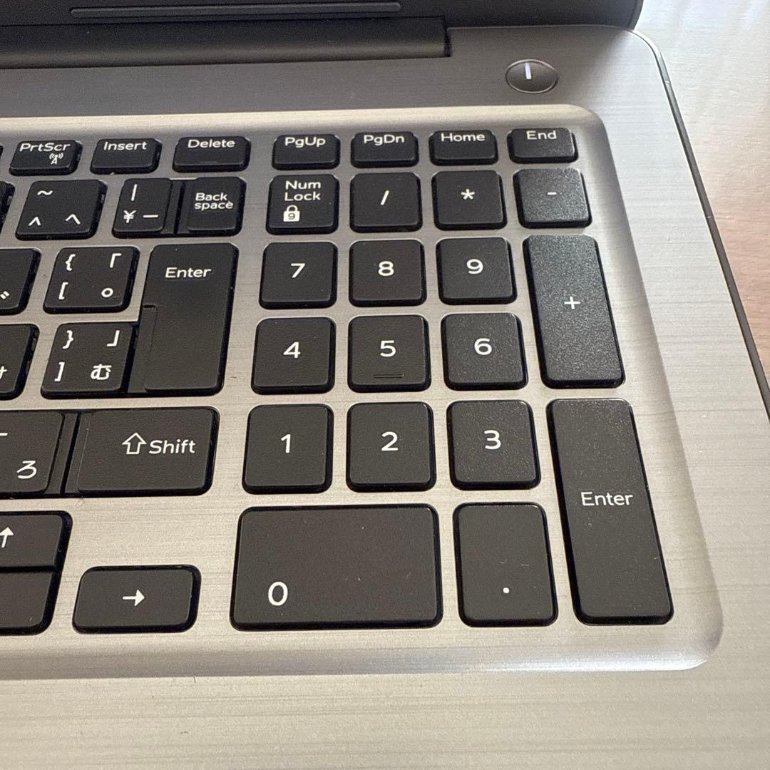 Dell Inspiron15 5000Core i5/SSD/8GBノートPC