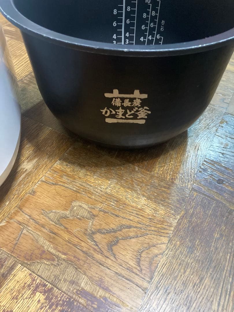 TOSHIBA 10合　真空圧力IH ジャー炊飯器