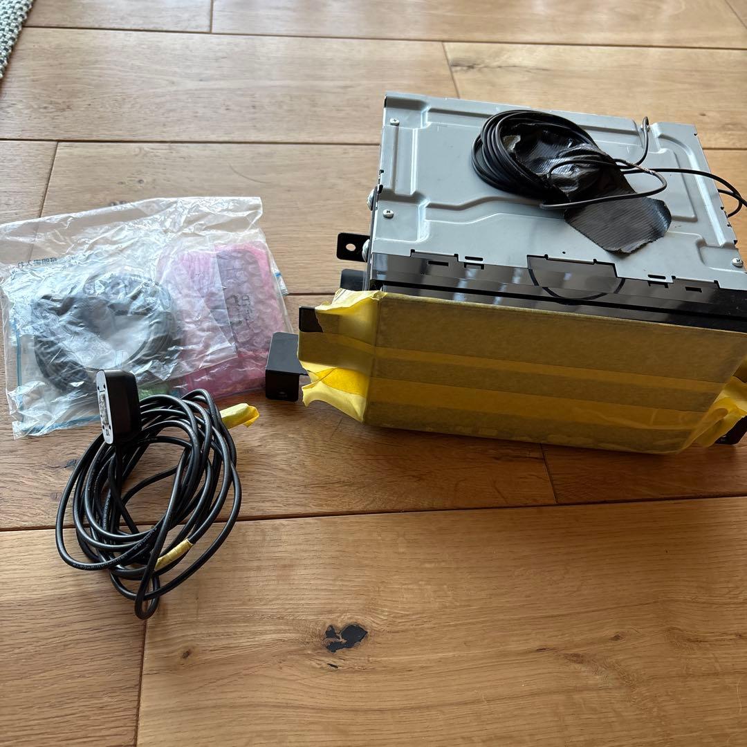 carrozzeria 7インチワイドカーナビ AVIC-RZ521