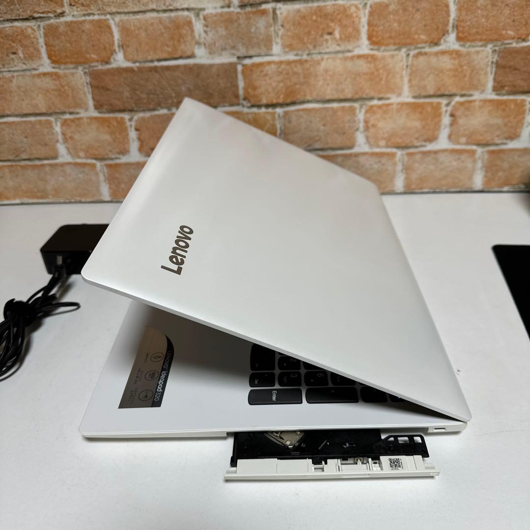 美品　LENOVOノートPC SSDサクサク起動Windows 11 オフィス付