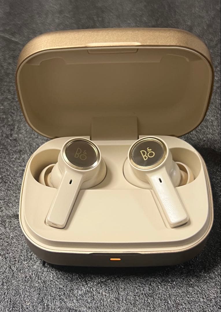 Bang & Olufsen Beoplay EX ワイヤレスイヤホン