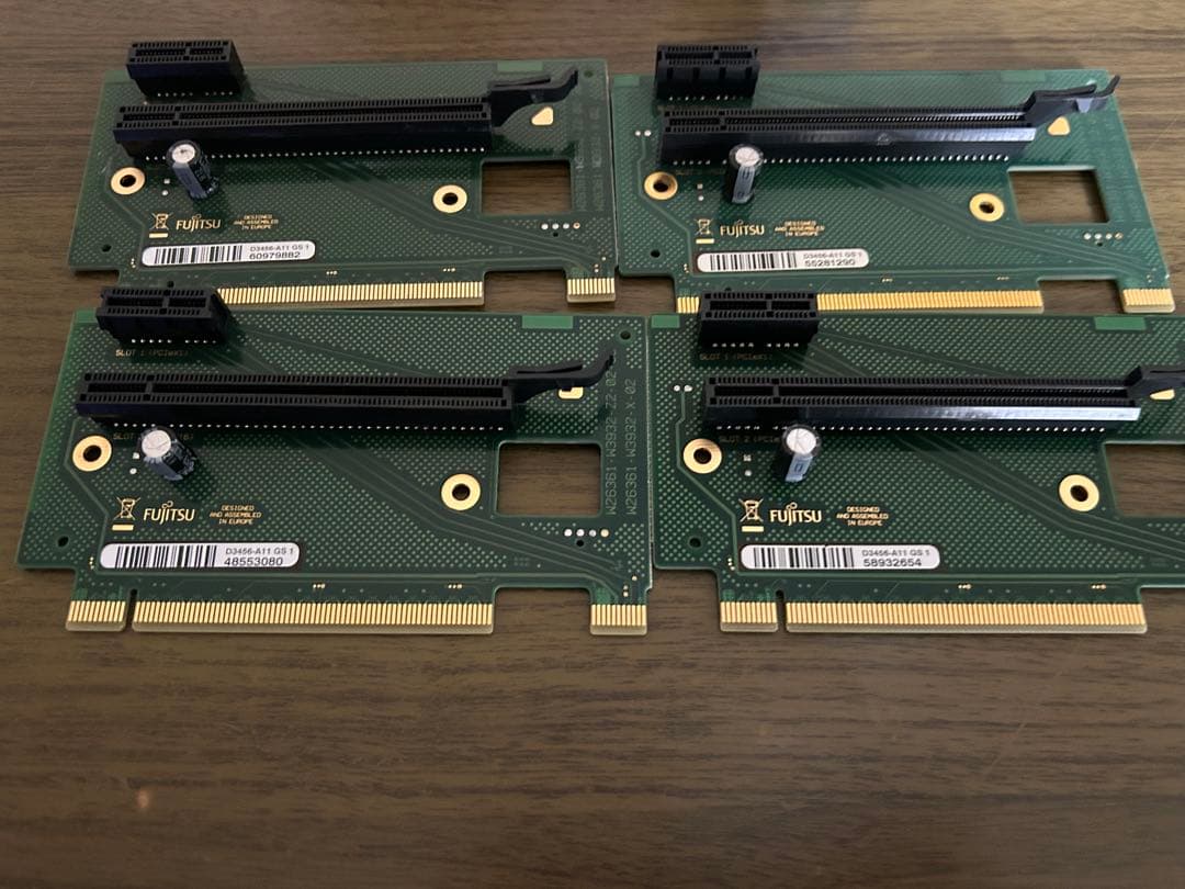富士通 PCIeライザーカード D3456-A11 GS1 4枚セット