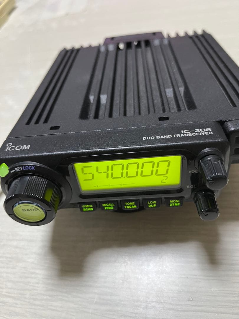IC-208 デュアルバンド受信機