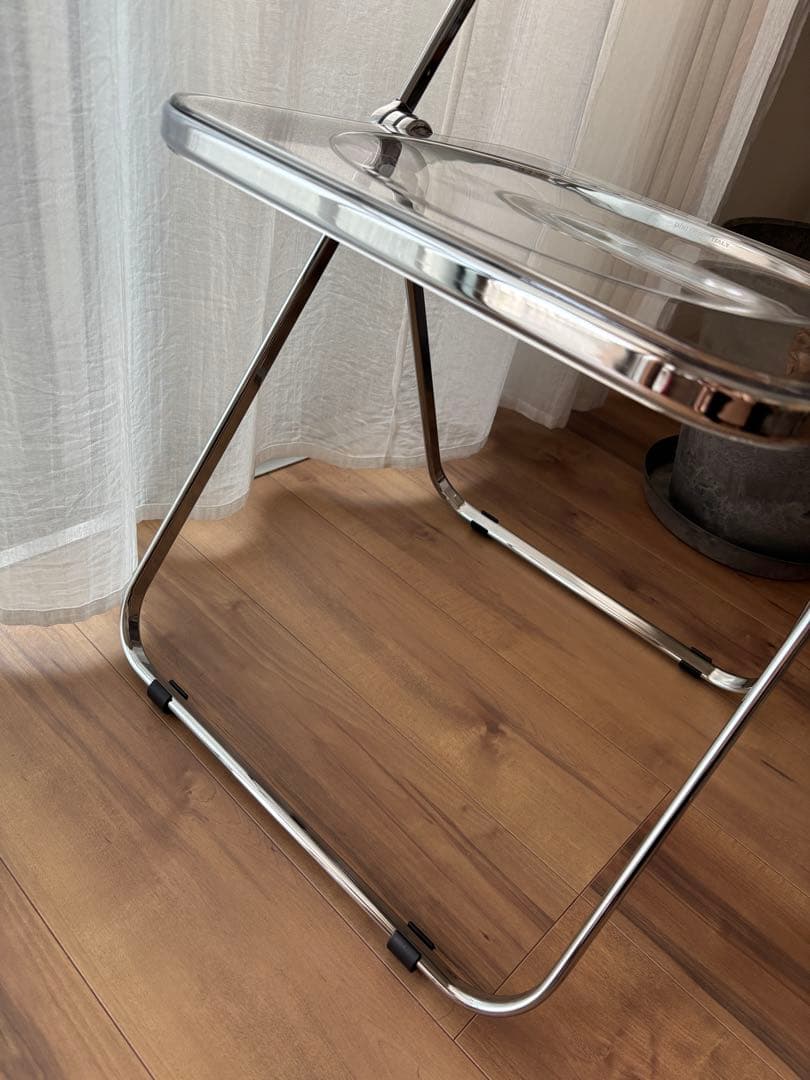 未使用品！Plia chiar クリア折りたたみ椅子