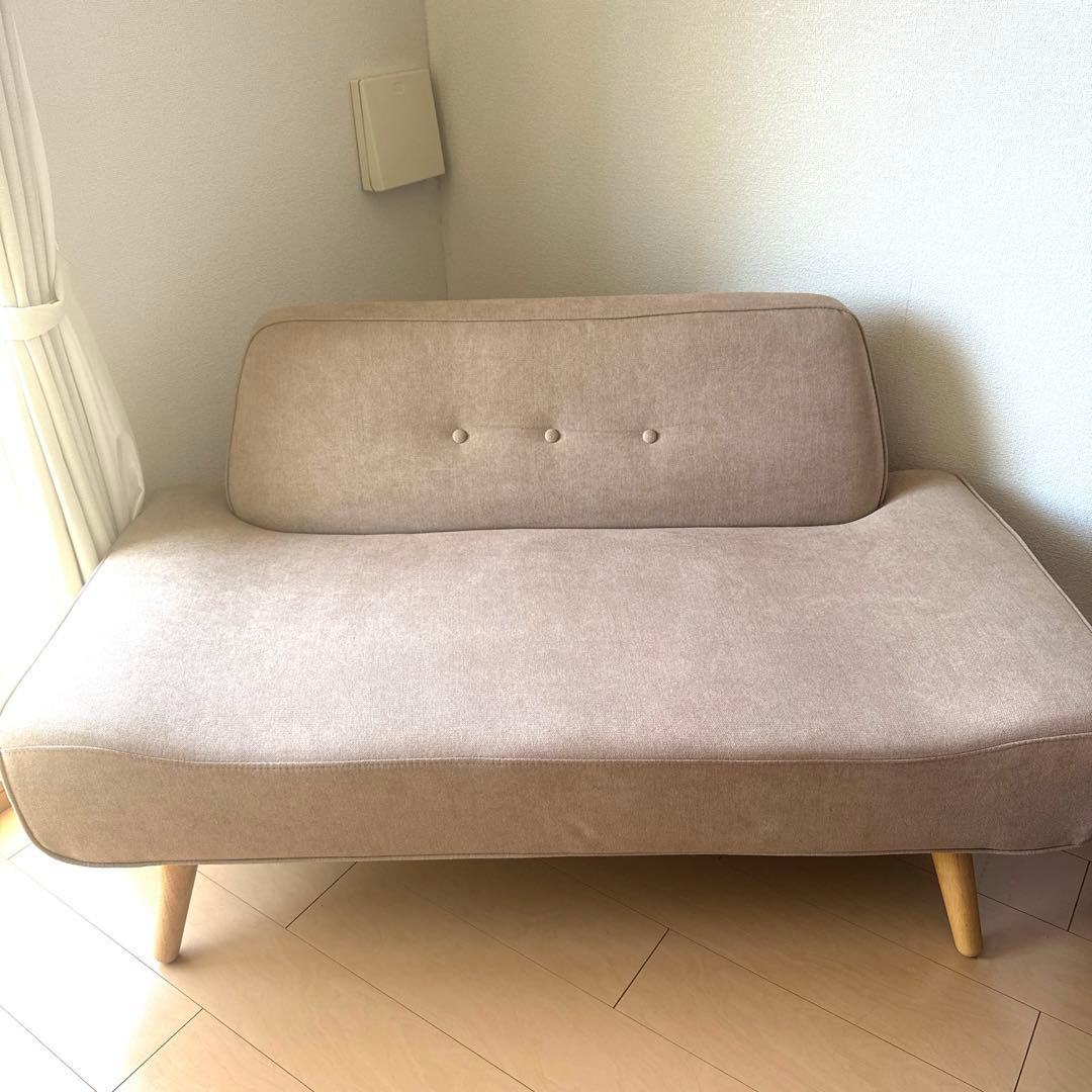 モダンデコ　ソファー　2人掛け　11/9まで出品予定。