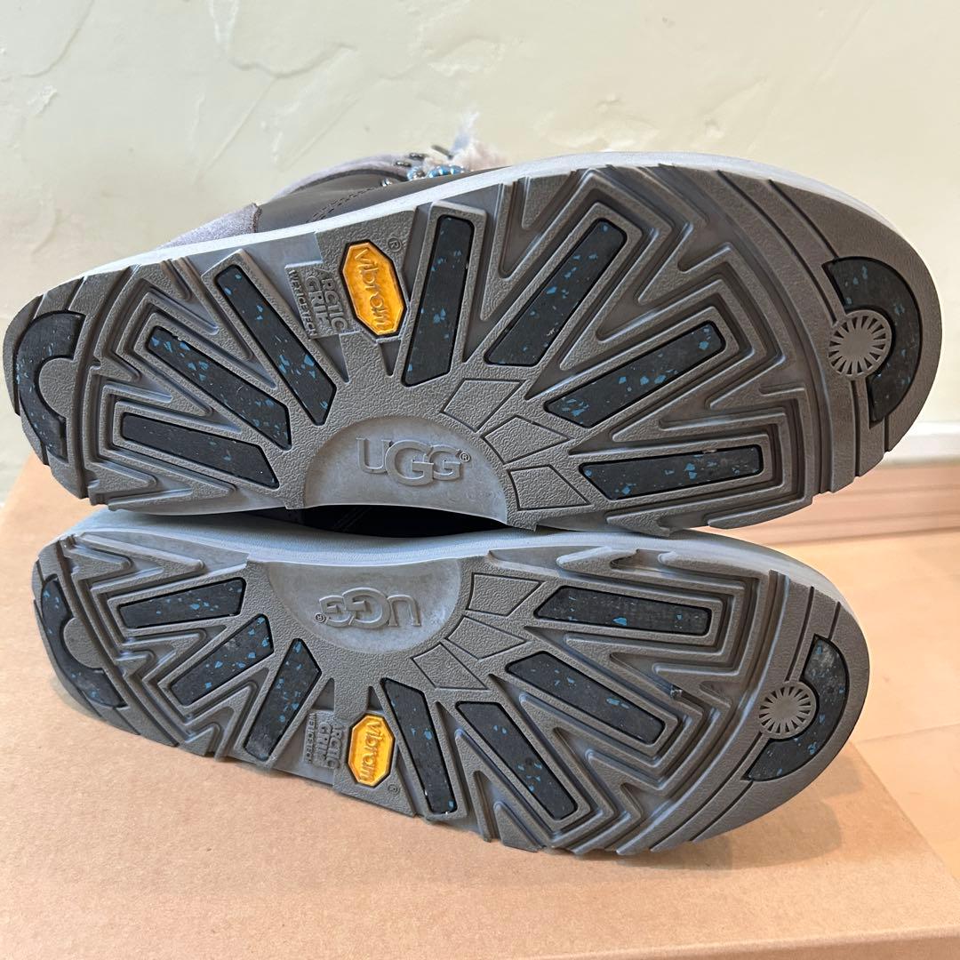 UGG VIKI WATERPROOF サイズ39 美品です！