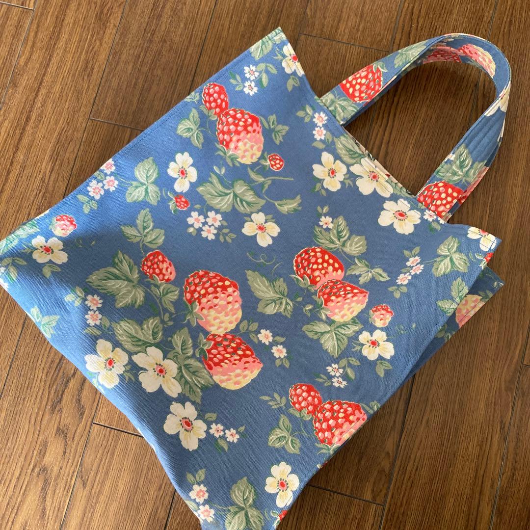 さくら様　キャスキッドソン　生地でハンドメイド