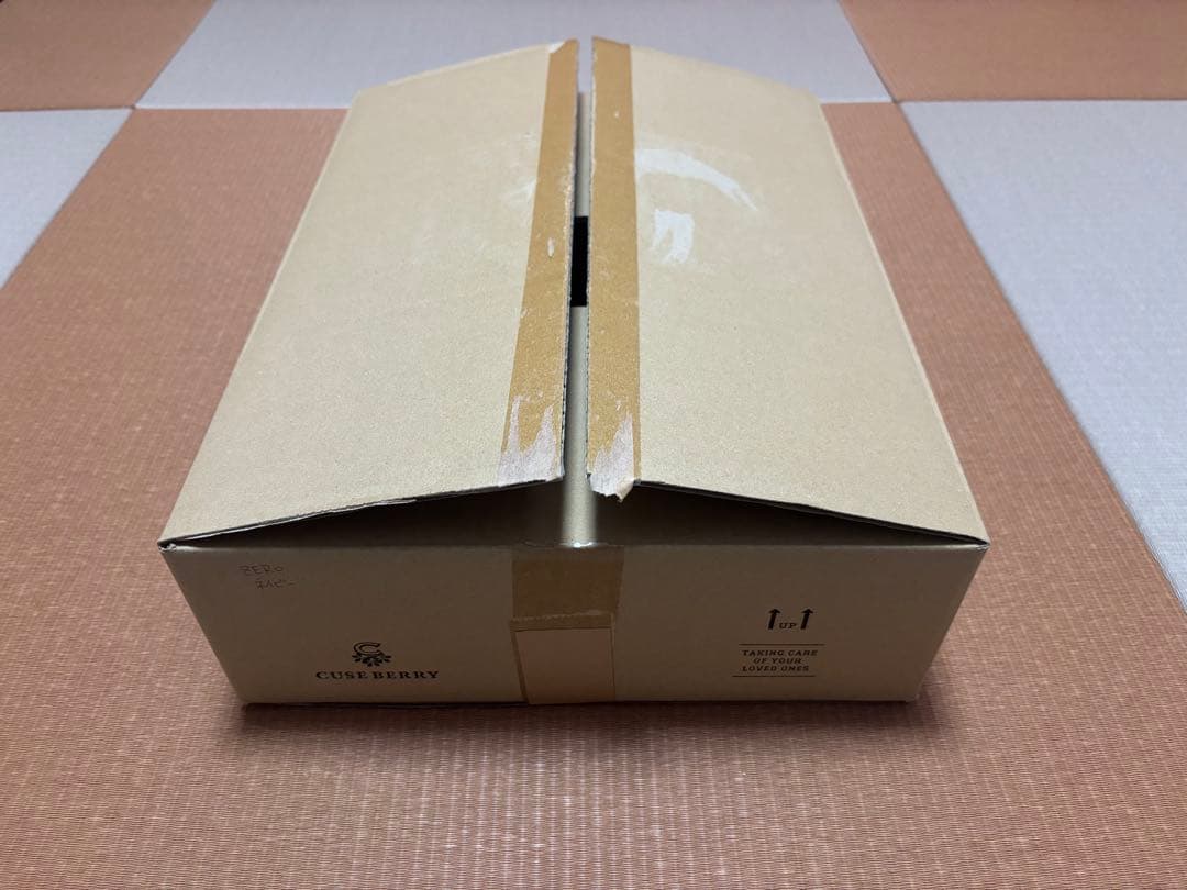 【ほぼ新品！】ZERO 抱っこひも Cuse Berry ネイビー