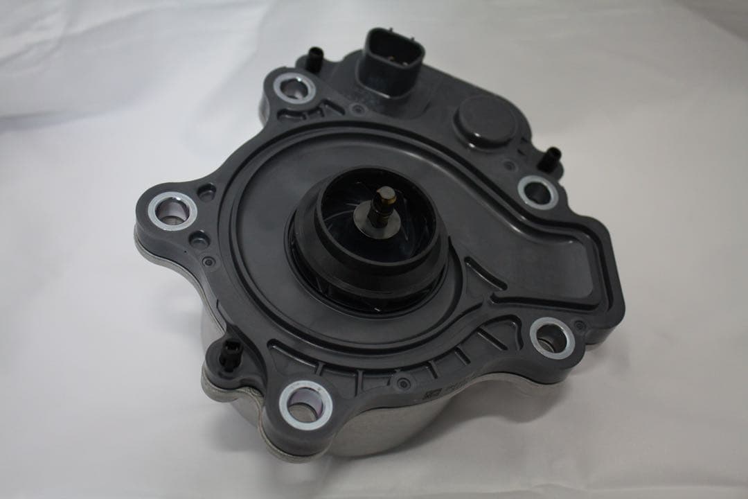 新品未使用 TOYOTA 純正品ウォーター ポンプ 161A0-29015