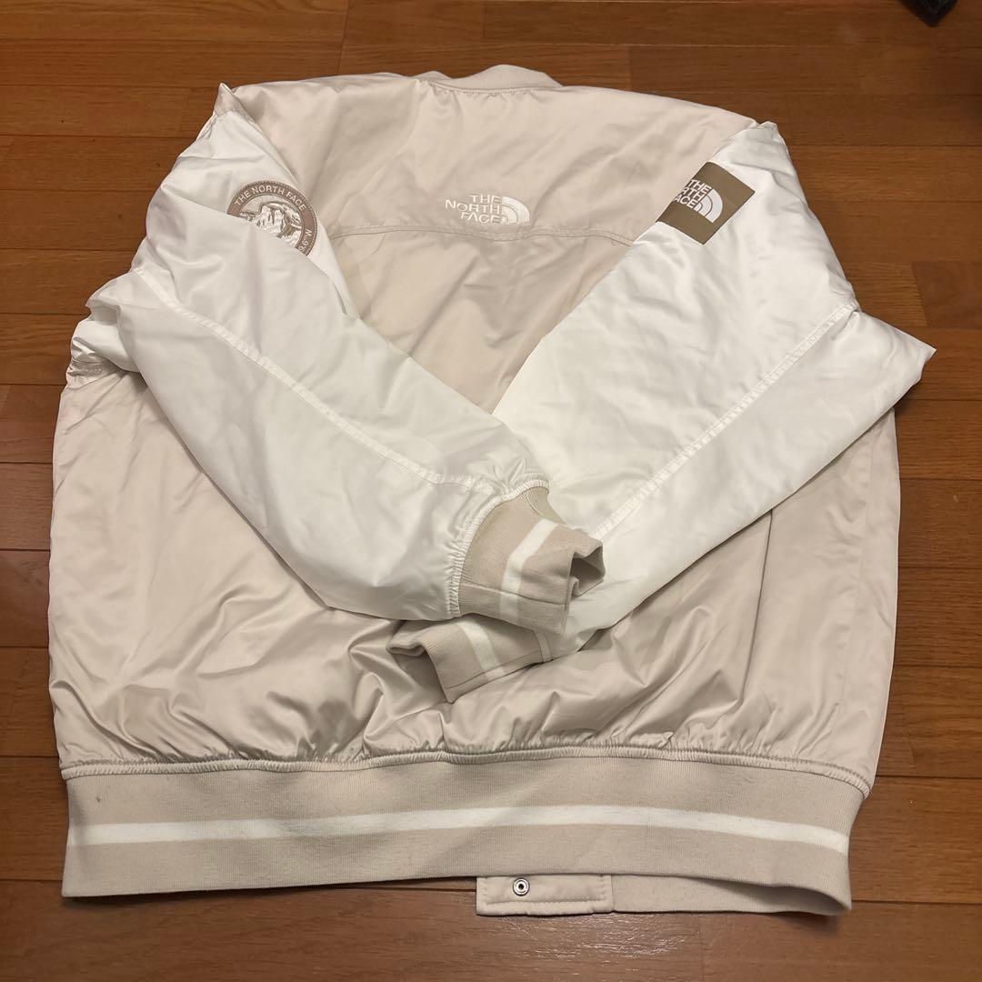 軽量！THE NORTH FACE ホワイト スタジャンMサイズ