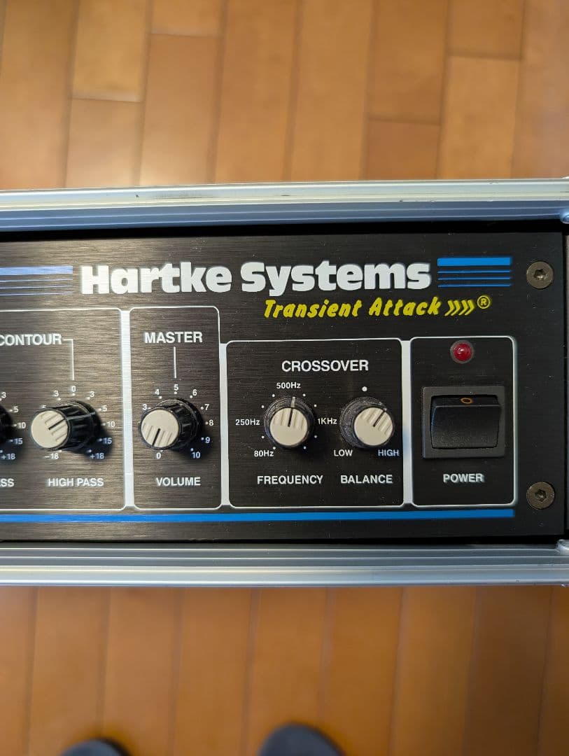 Hartke Systems HA5000 ベースアンプヘッド ラック付き