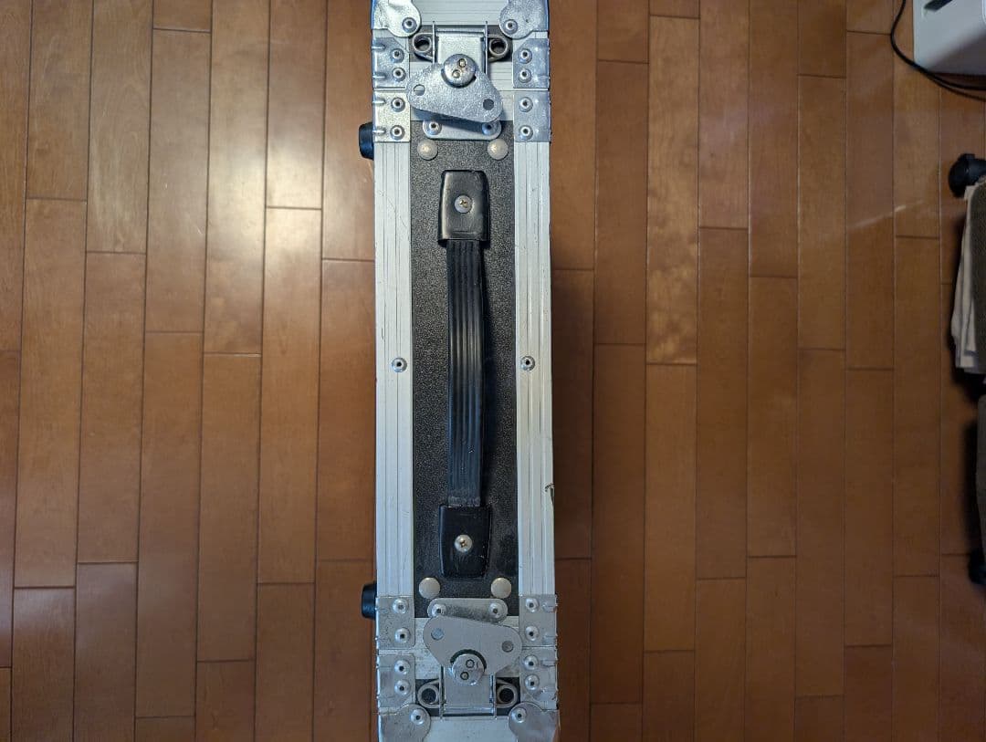 Hartke Systems HA5000 ベースアンプヘッド ラック付き