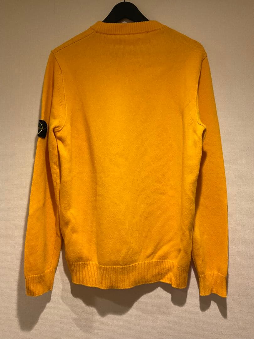 STONE  イエロークルーネックセーター　ストーンアイランド　L