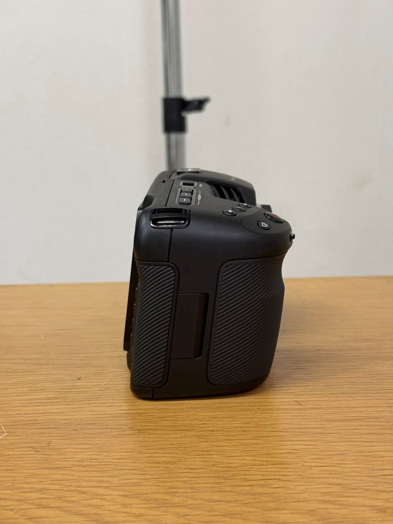 Blackmagic BMPCC4K リグ付き