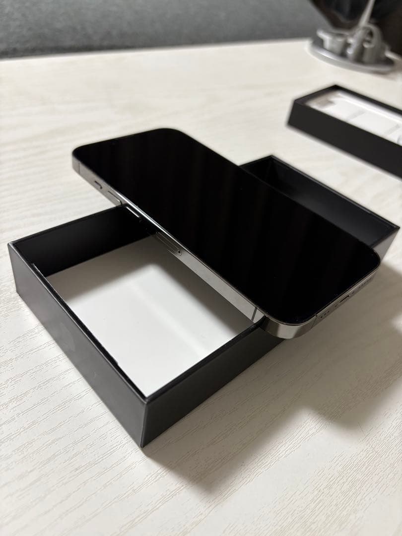 【美品】iPhone13Pro 128GB グラファイト SIMフリー