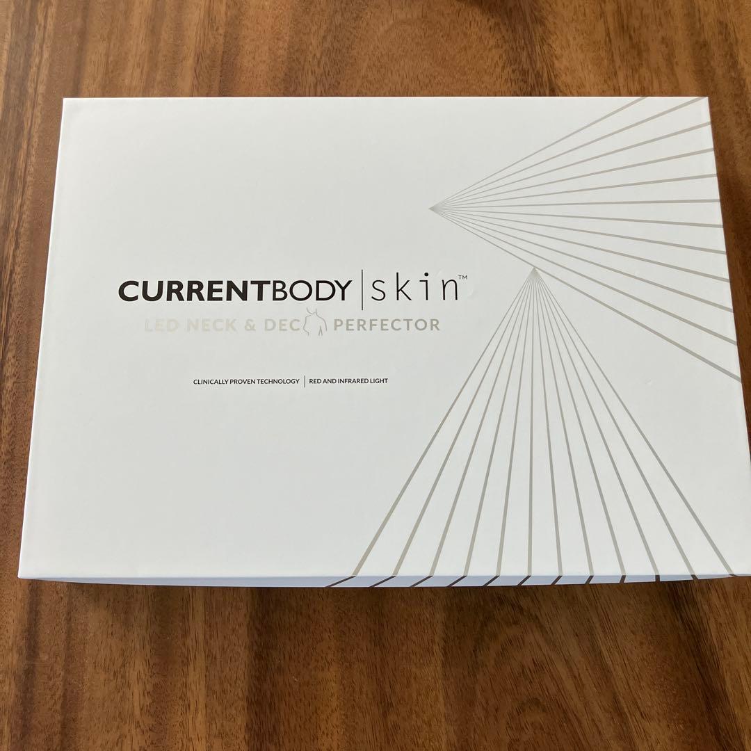 LEDネック＆デコルテ マスク シリーズ1