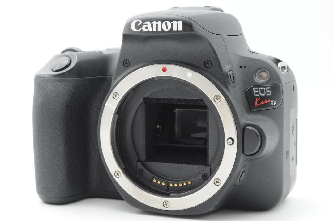 ★超美品★夏休みSALE★ Canon EOS Kiss x9 ダブルレンズ
